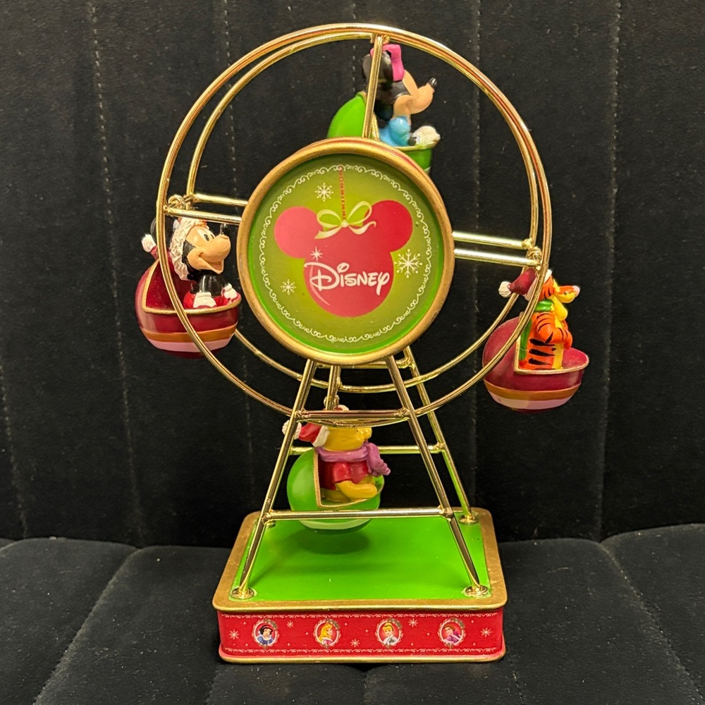 Disney Musical Ferris Wheel - Winnie The Pooh, Mickie
